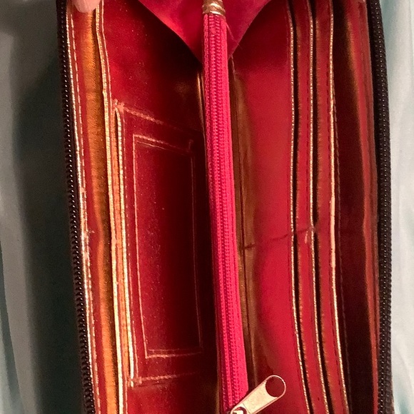 Steve Madden leopard print wallet. In google condition, some wear on zipper tag - Picture 3 of 6